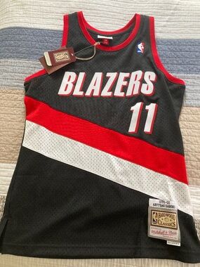 NWT Arvydas Sabonis Mitchell & Ness Mens Portland Trail Blazers Jersey Medium